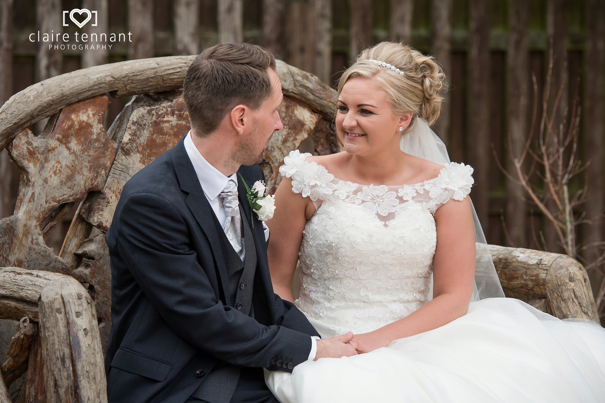 Dalziel Park Wedding couple