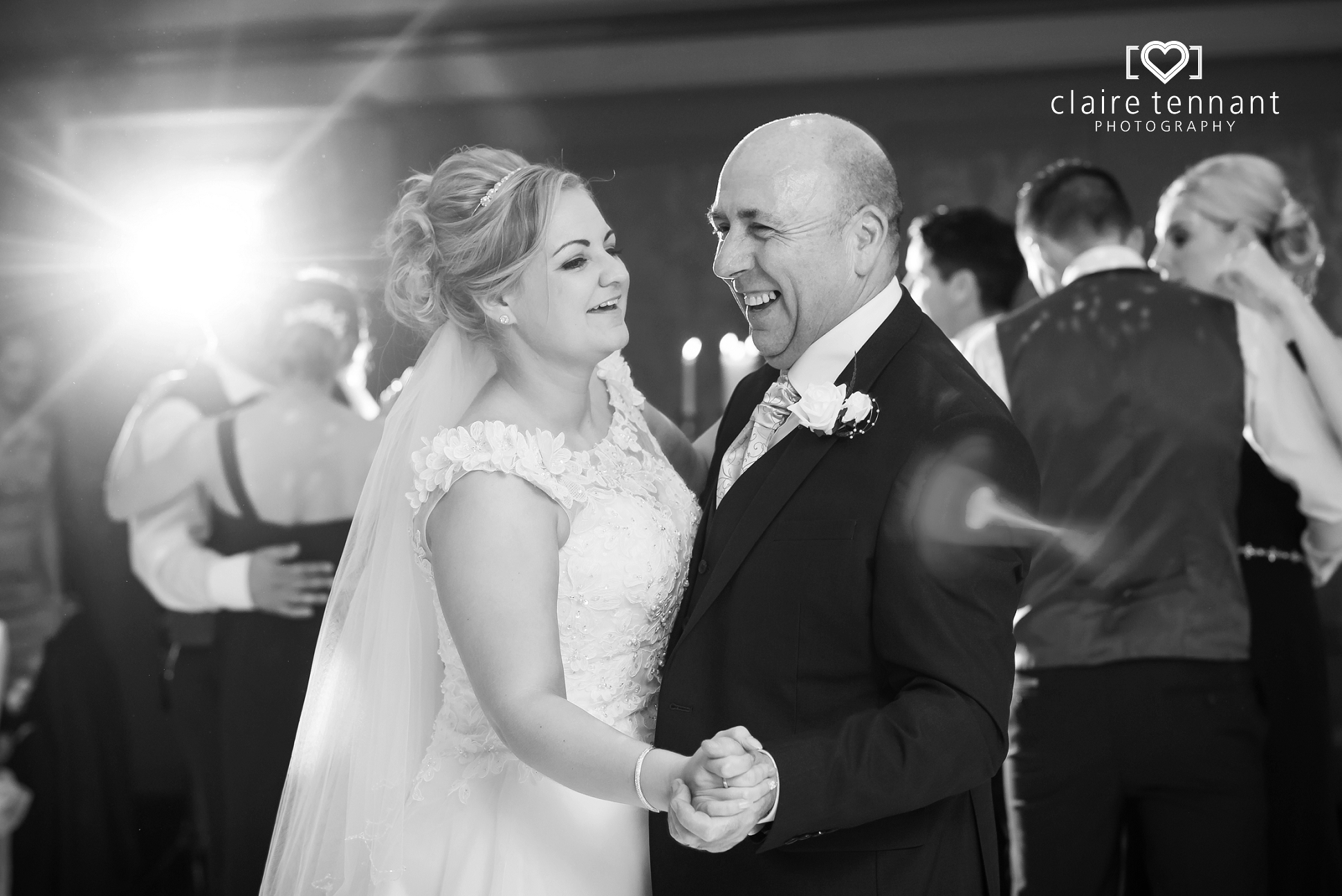 Dalziel Park bride & father