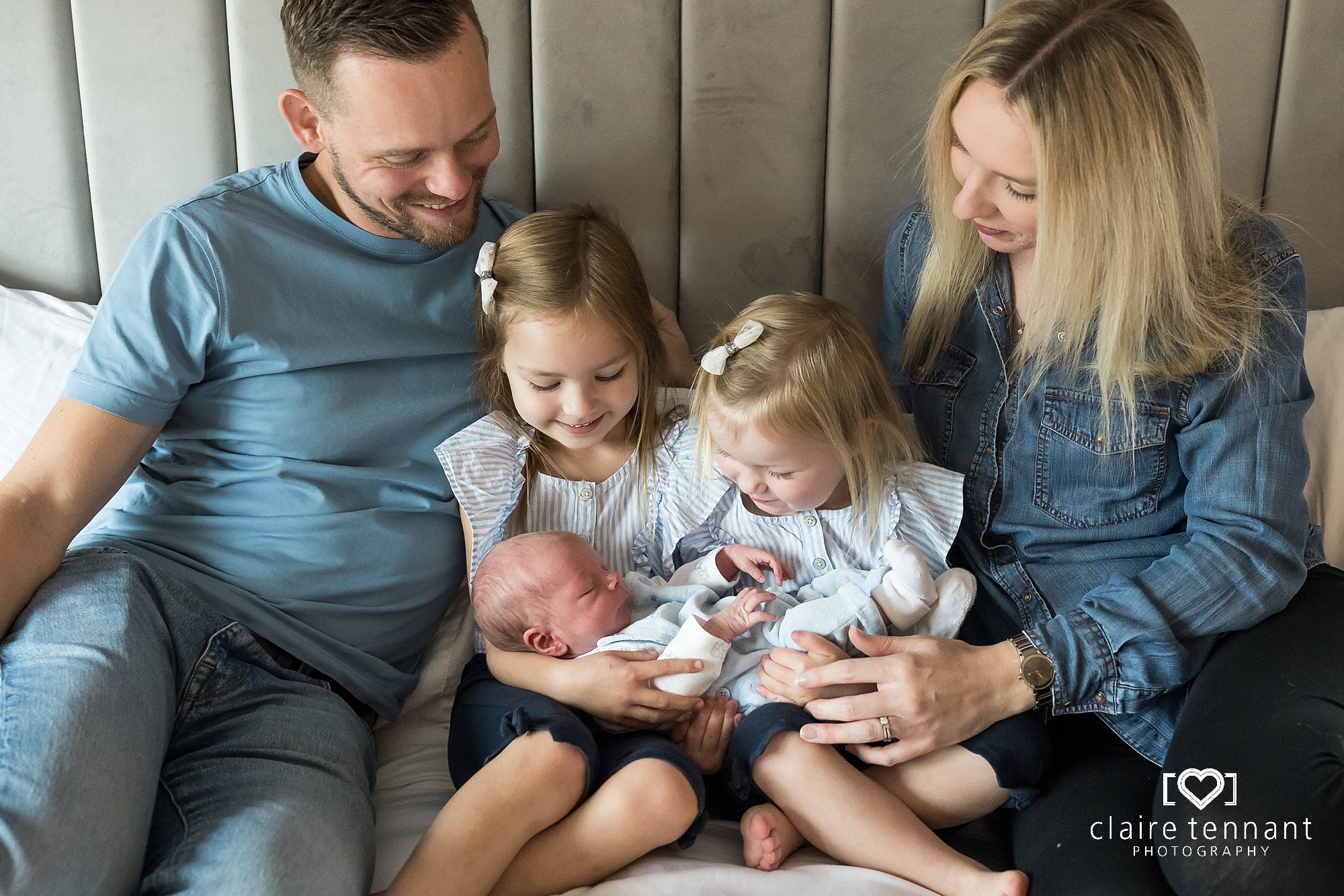 natural family photos in Edinburgh